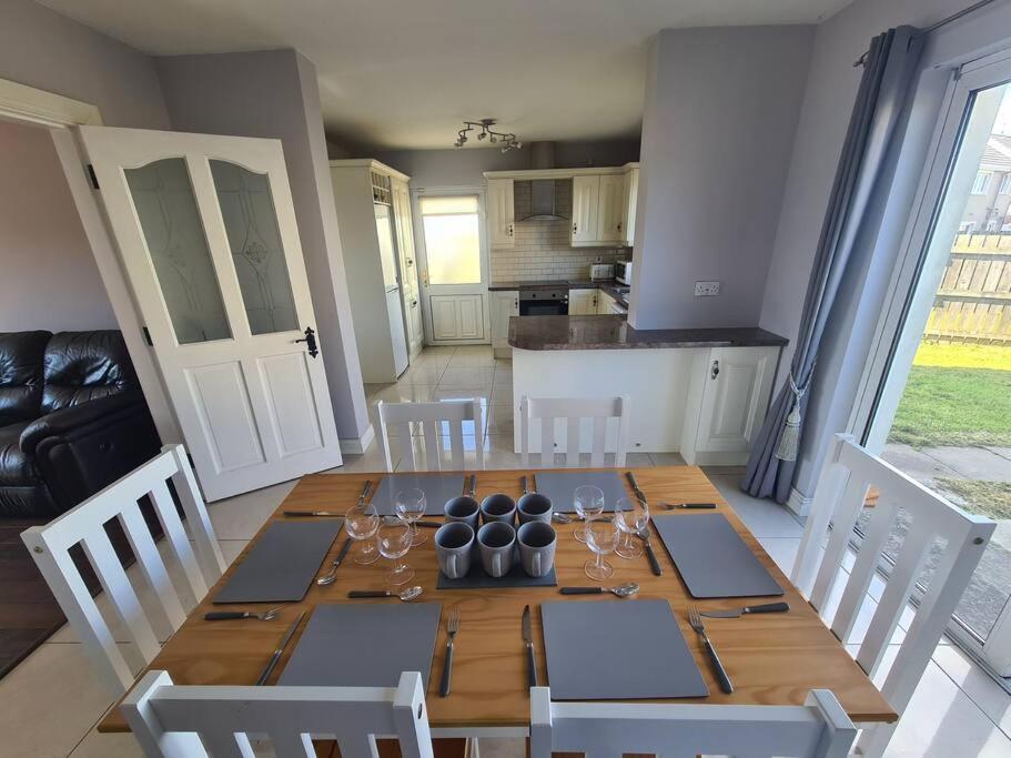 Bundoran Seaside Stays House - Wifi, Large Spacious Home 외부 사진